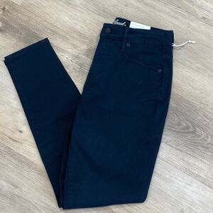 2/$30 ✨Universal Thread High Rise Skinny Jean